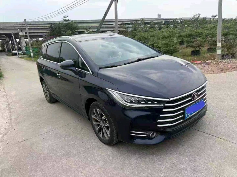 中山20年比亚迪宋2