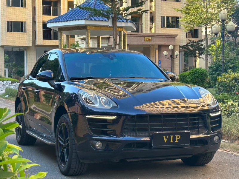 东莞17年保时捷Macan2