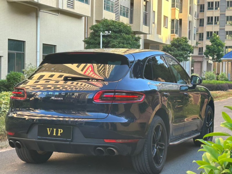 东莞17年保时捷Macan4