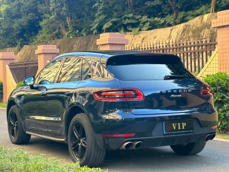 东莞17年保时捷Macan7