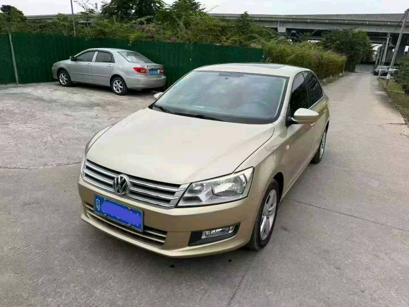 中山13年大众桑塔纳5