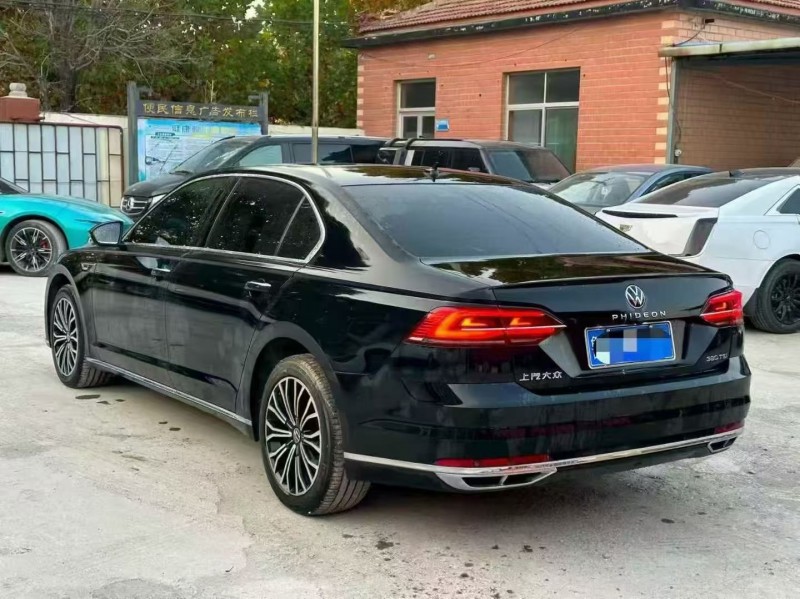 淄博23年大众辉昂8