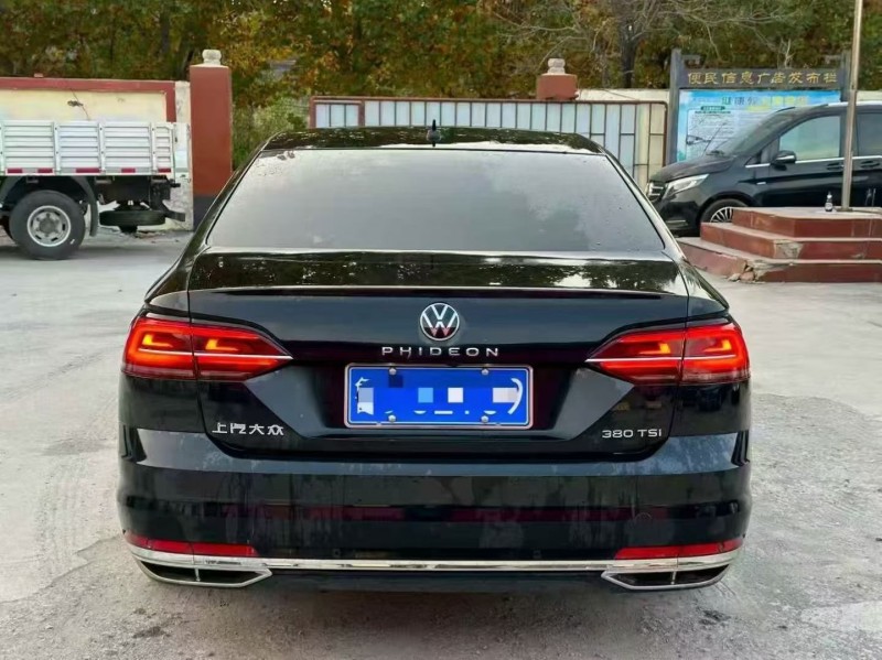 淄博23年大众辉昂9