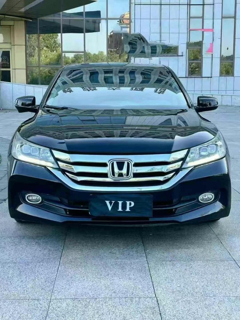 吉林16年本田雅阁1