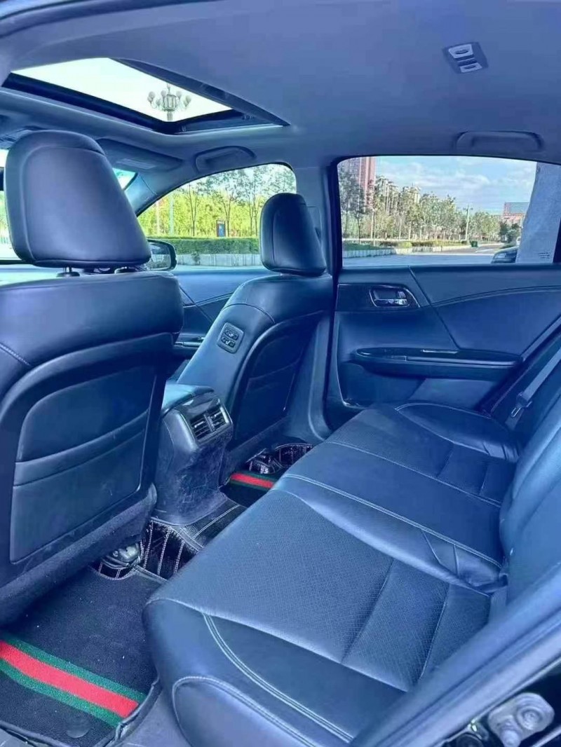 吉林16年本田雅阁4