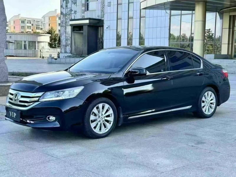 吉林16年本田雅阁6