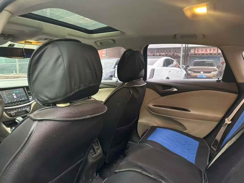 淄博16年别克威朗6