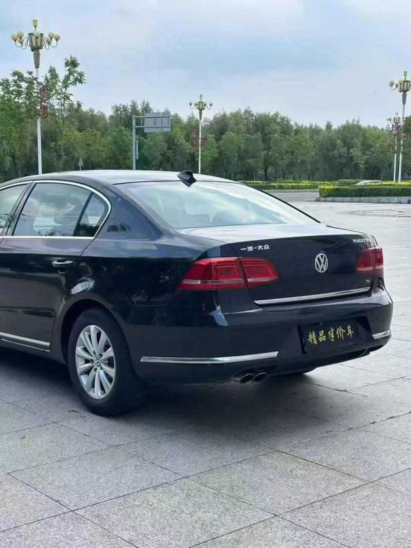 吉林15年大众迈腾8
