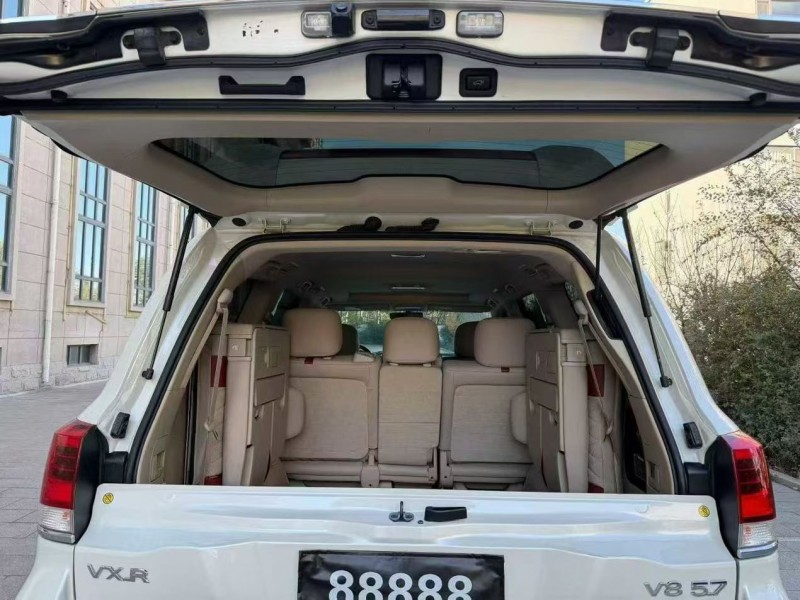 唐山23年丰田兰德酷路泽5