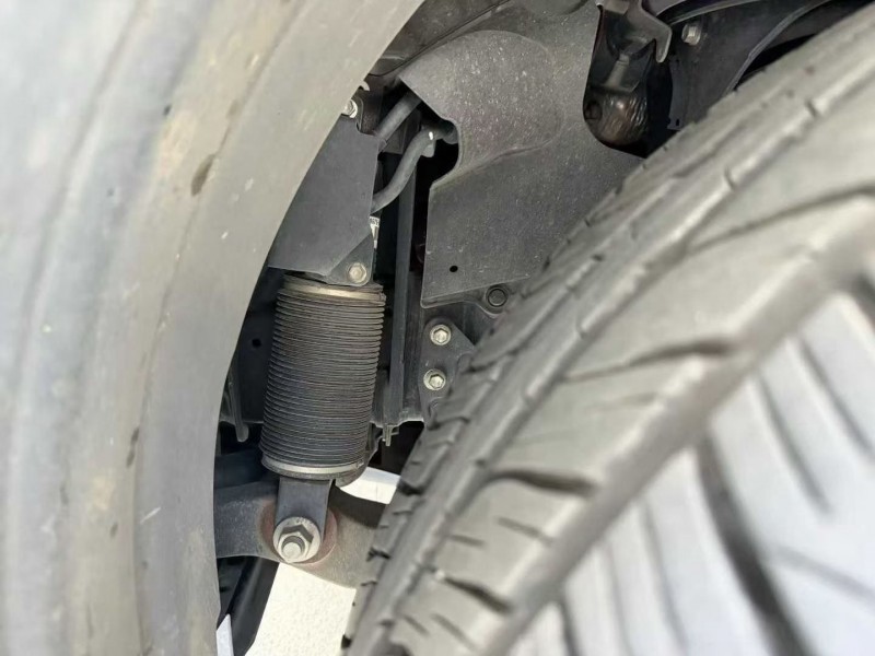 唐山23年丰田兰德酷路泽7