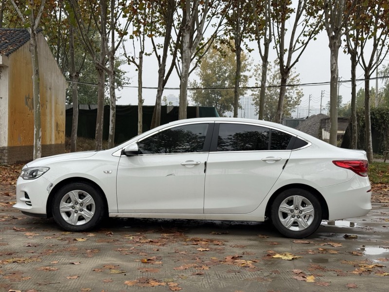 郑州18年雪佛兰科沃兹7