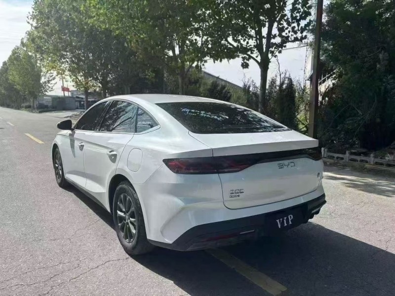 宝鸡25年比亚迪秦3