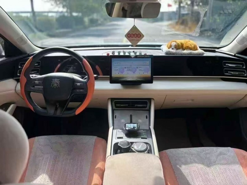 宝鸡25年比亚迪秦6