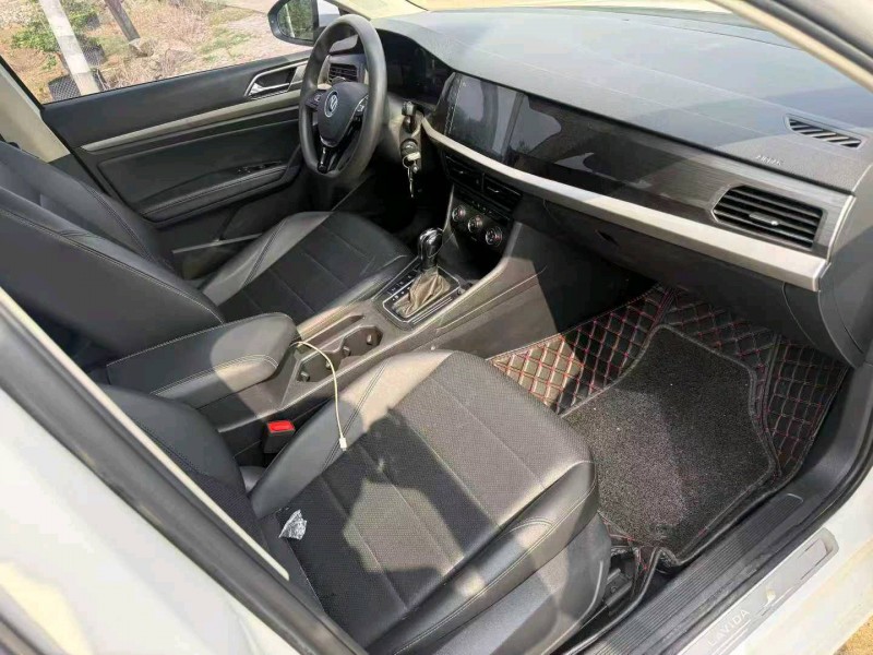 中山21年大众朗逸9