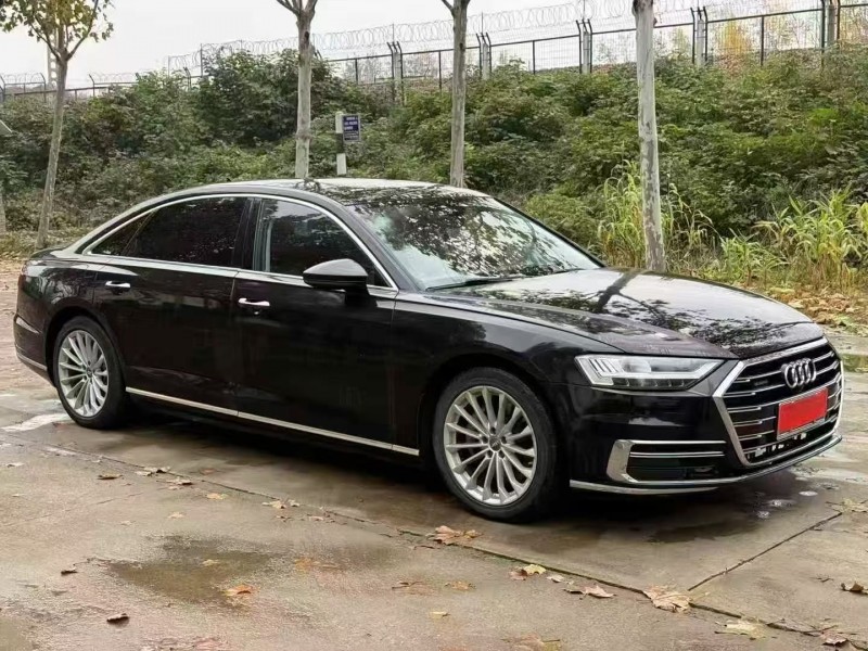 平顶山19年奥迪A8L3