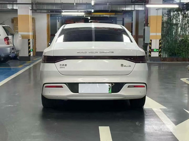 十堰24年比亚迪秦8