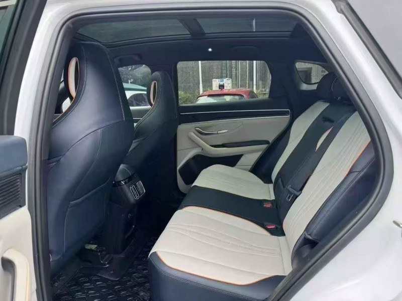 湘潭23年比亚迪宋5