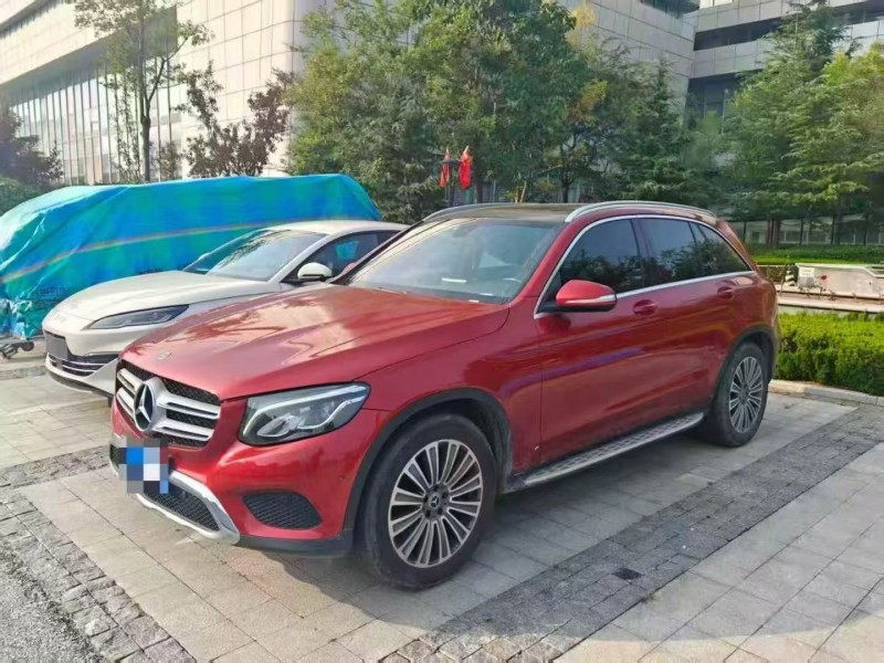 日照17年奔驰GLC3