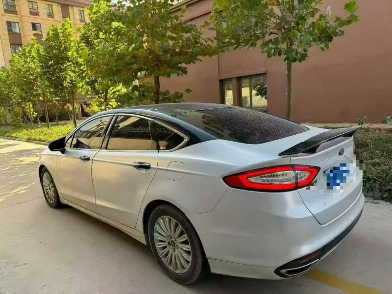 青岛15年福特蒙迪欧7