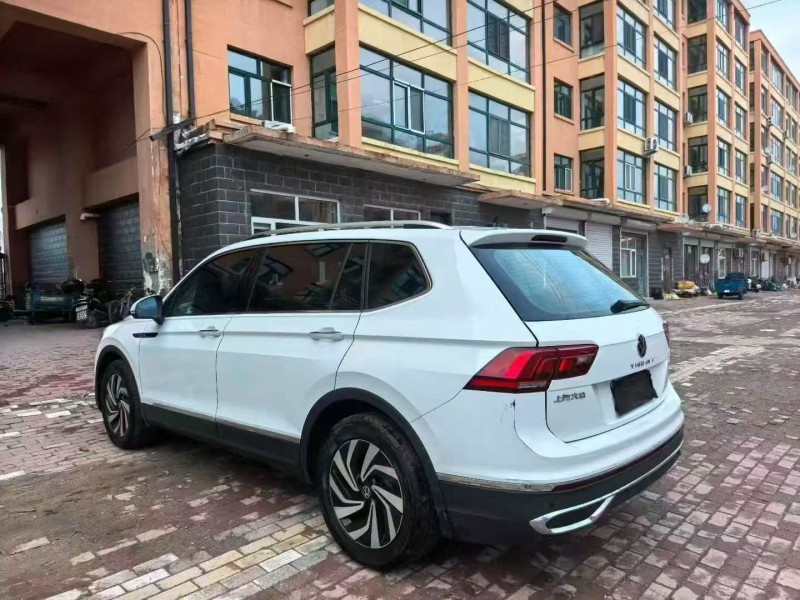 广州23年大众途观5