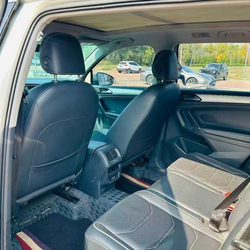 青岛18年大众途观5