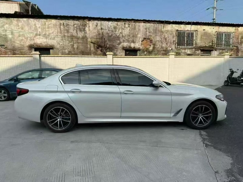 深圳23年宝马5系9