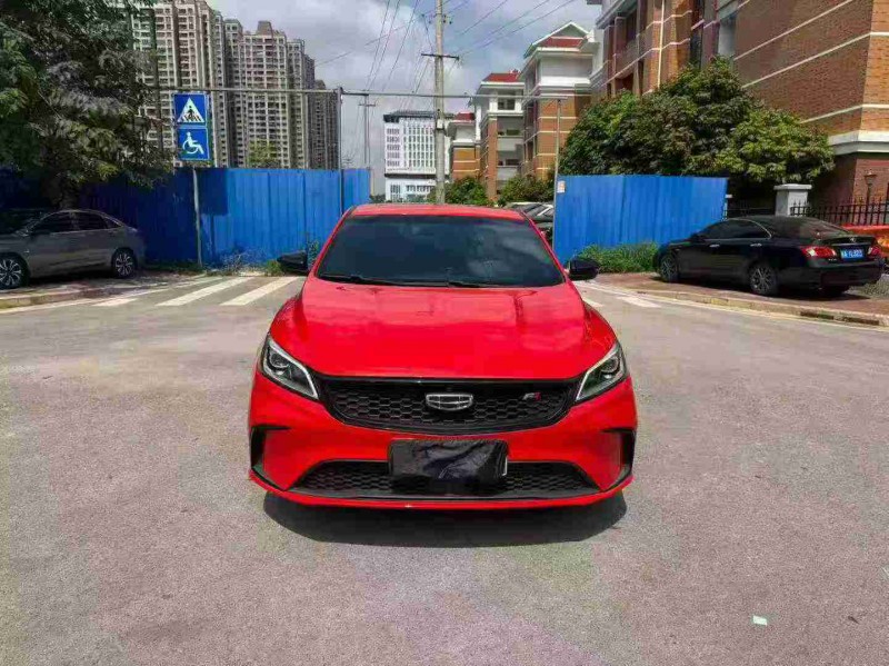 南宁22年吉利缤瑞1