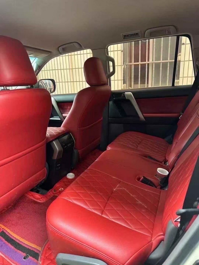 济宁12年丰田普拉多4