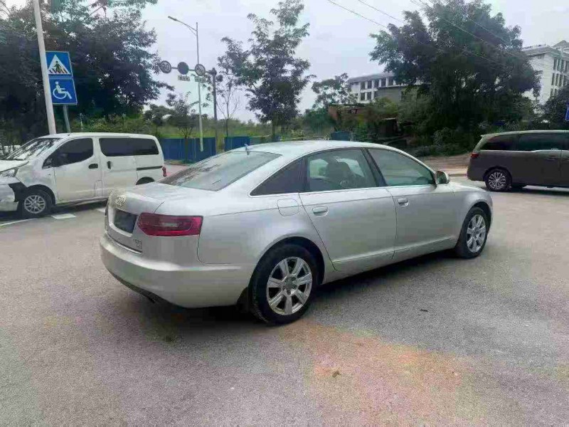 南宁11年奥迪A6L7