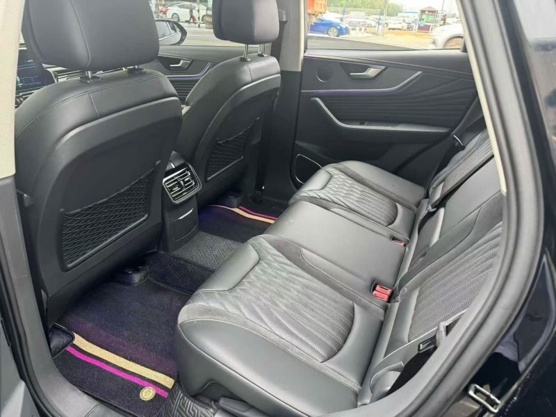 十堰23年红旗HS56