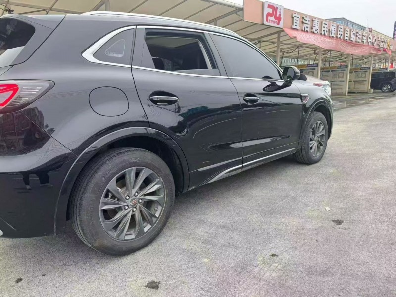 十堰23年红旗HS57