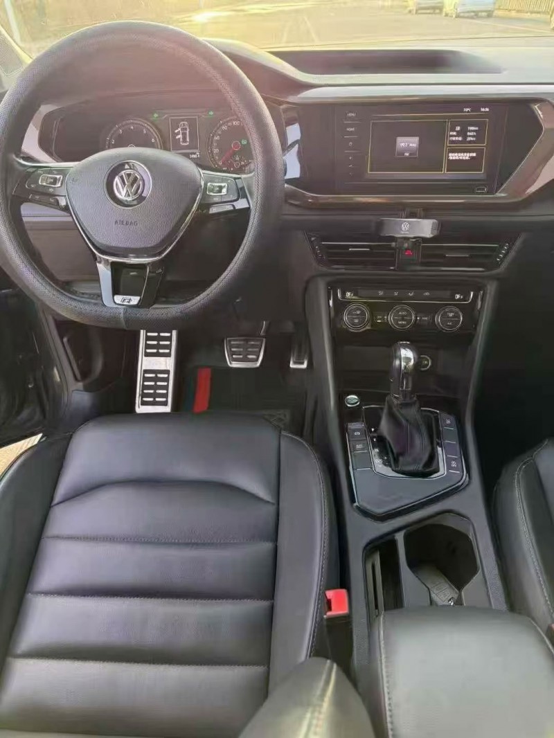 乌海19年大众途岳5