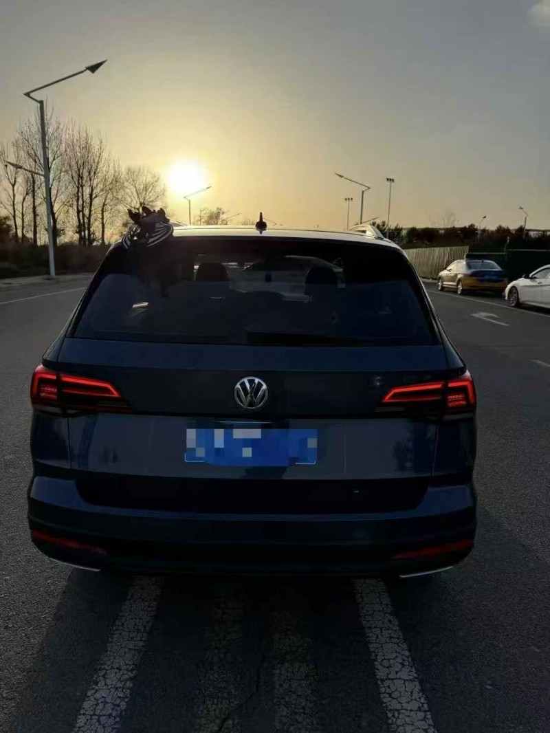 乌海19年大众途岳9