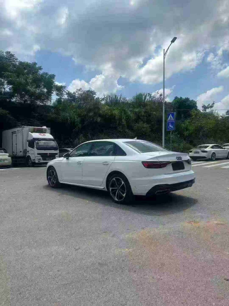 南宁20年奥迪A4L8