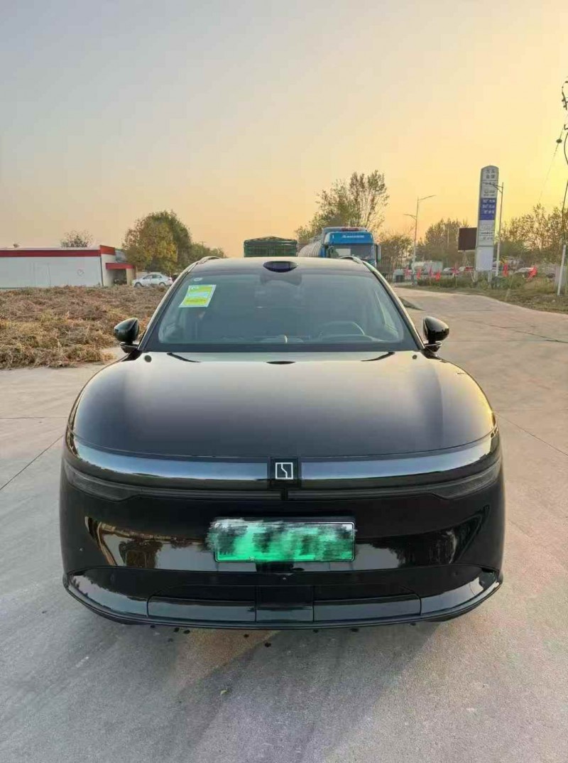 潍坊24年极氪汽车7X1