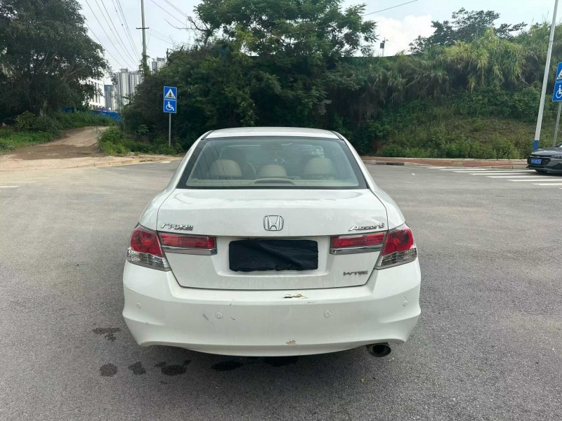 南宁12年本田雅阁9