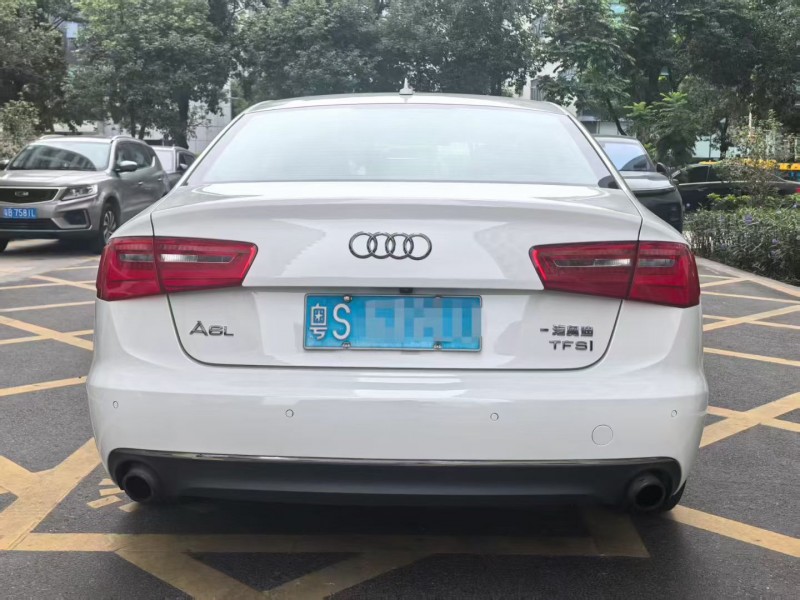 深圳15年奥迪A6L6