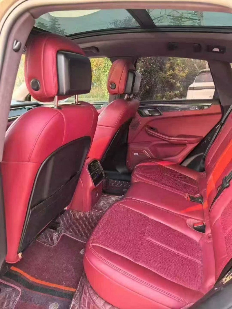 菏泽17年保时捷Macan5