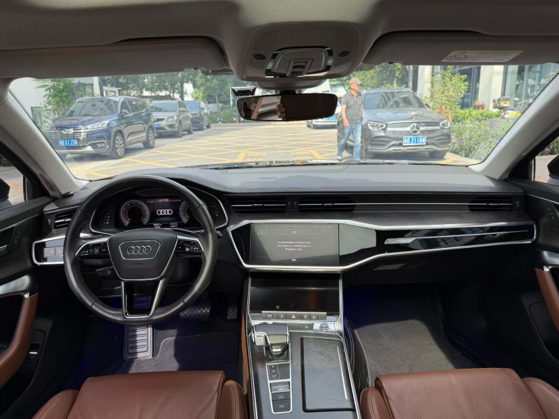 深圳22年奥迪A6L3