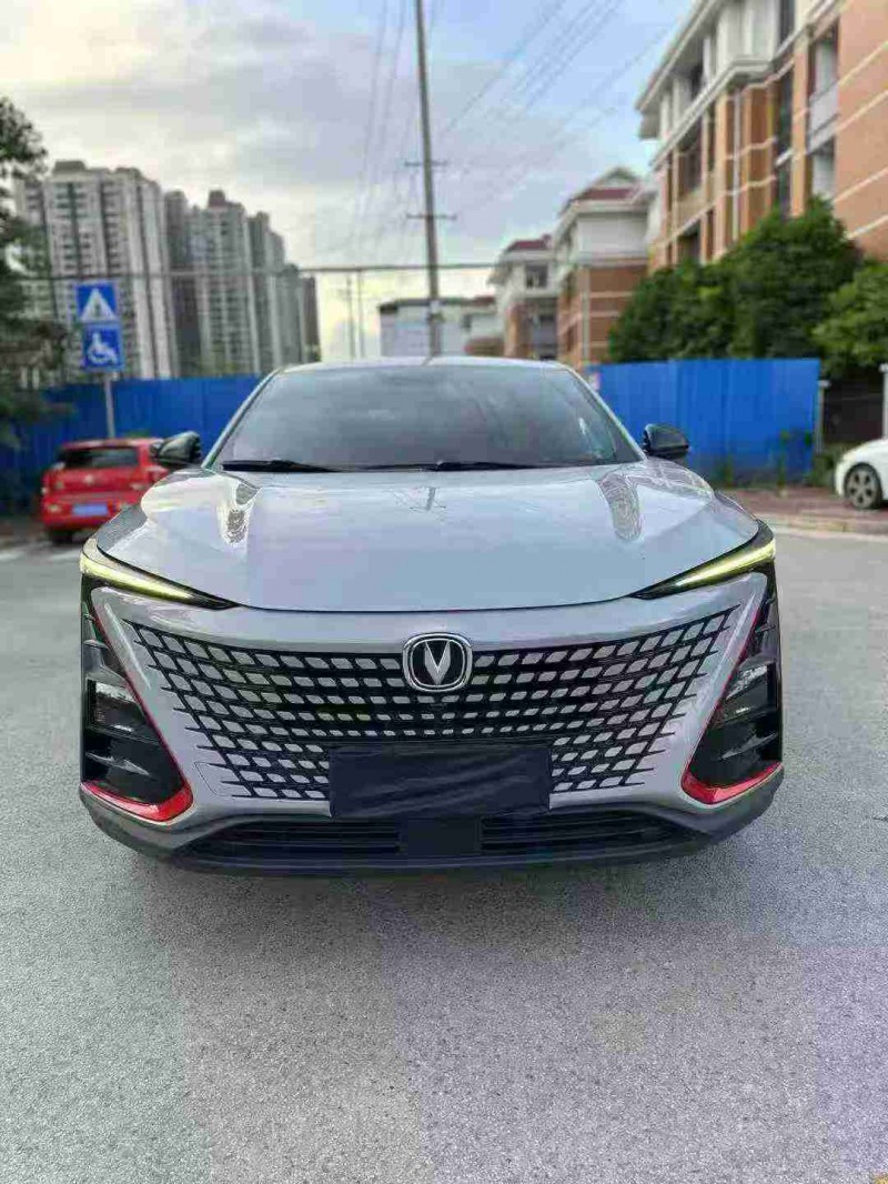 南宁21年长安汽车UNI1