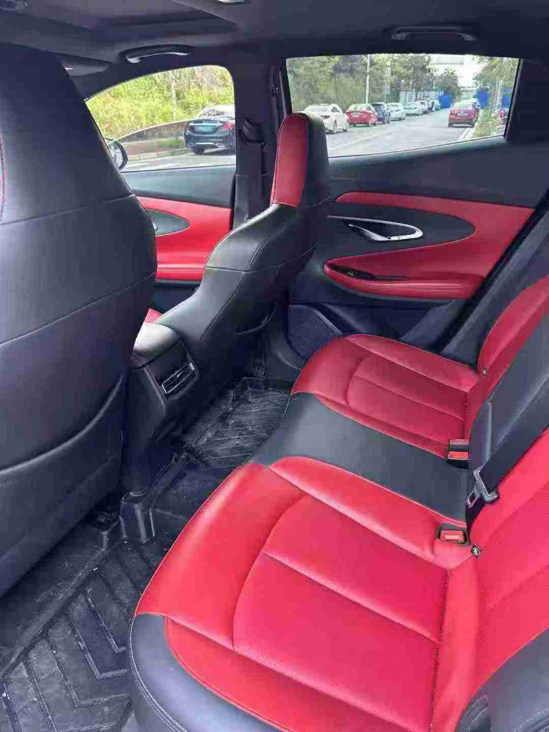 南宁21年长安汽车UNI6