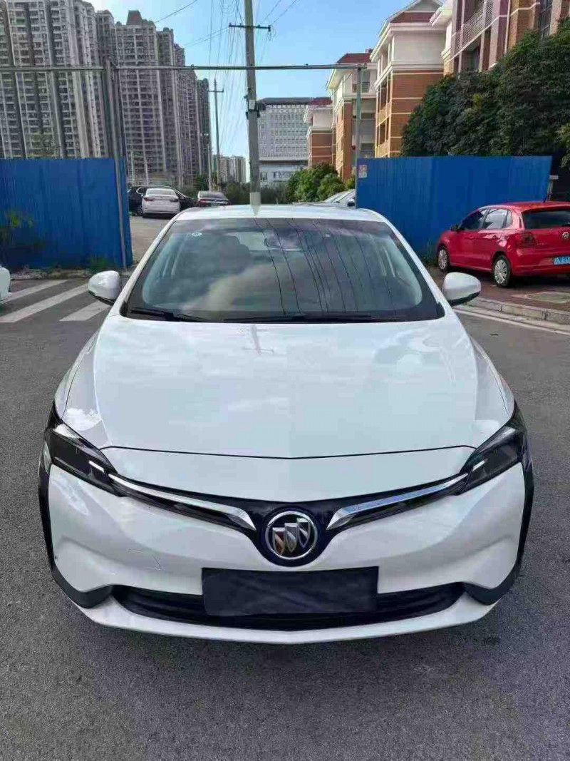 南宁24年别克微蓝1