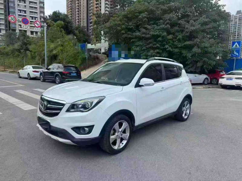 南宁18年长安汽车CS352