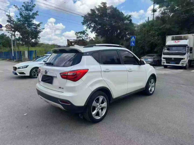 南宁18年长安汽车CS359