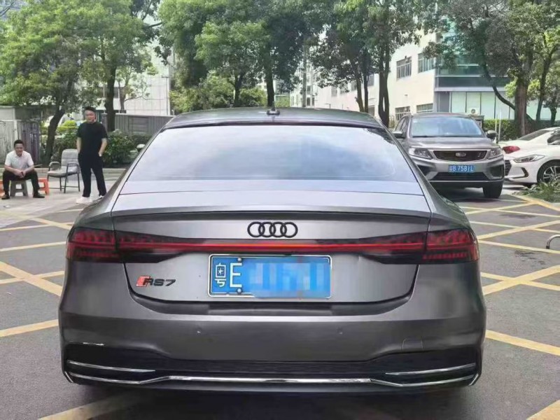 深圳20年奥迪A7L8