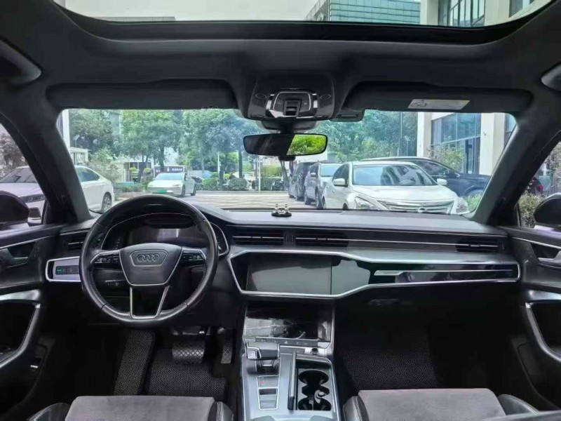 深圳20年奥迪A6L8