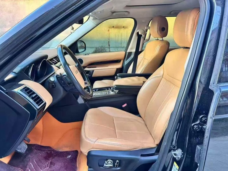 东营19年路虎发现4