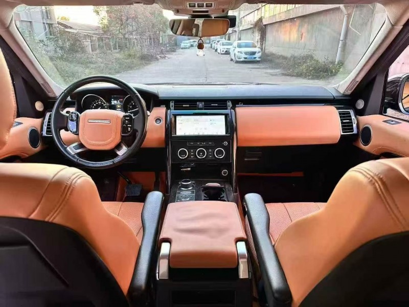 东营19年路虎发现6