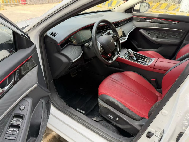 广州22年东风奕炫6