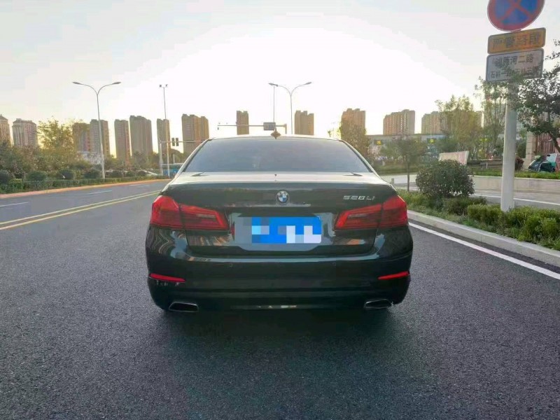 枣庄18年宝马5系8